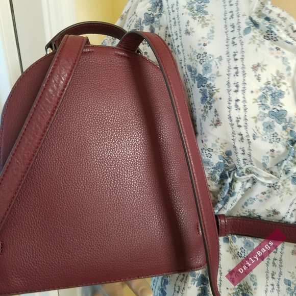 KATE SPADE MEDIUM JACKSON BACKPACK CHERRYWOOD RED - Picture 4 of 13